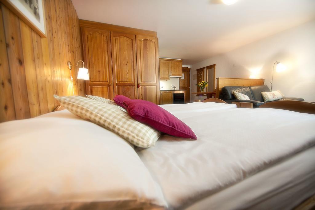 22 Summits Apartments Zermatt Zimmer foto